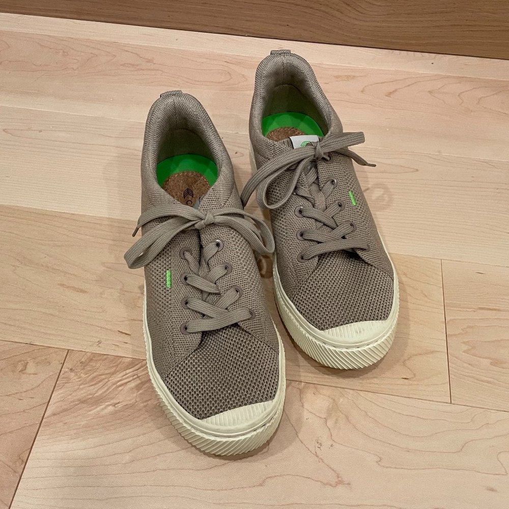 Cariuma Canvas Shoes